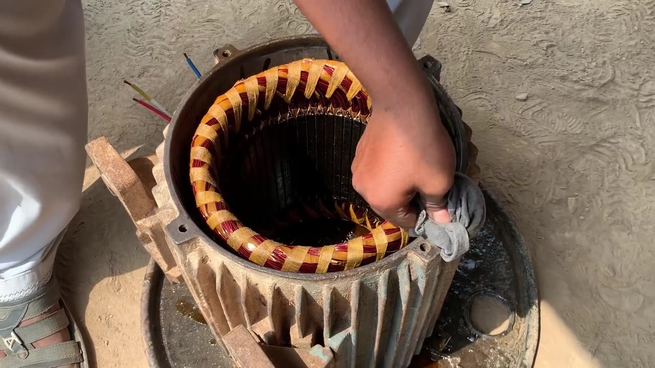 Excellence Technique of Rewinding Stone Crusher Plant 15HP Electric Motor 3 Phase Motor Rewinding