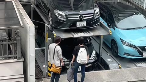 I couldn't believe the street parking in Japan was hydraulic