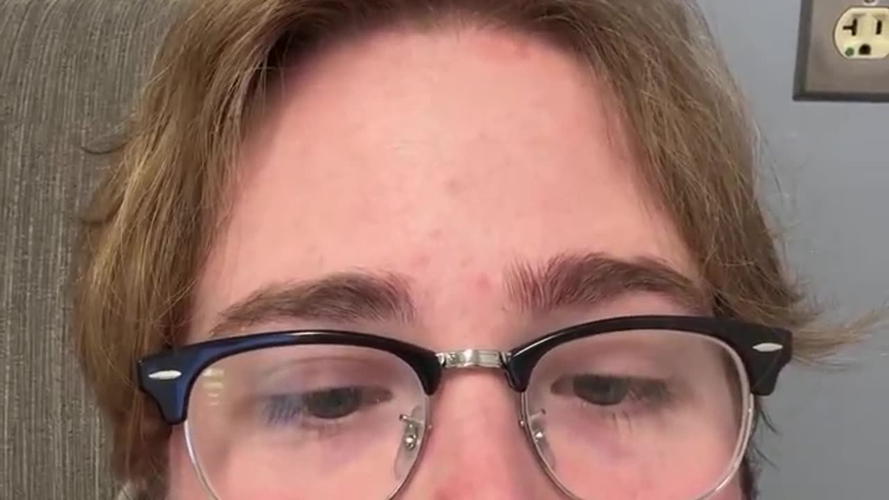 Jake_Doolittle_is_live-[TFP41ik_u88]