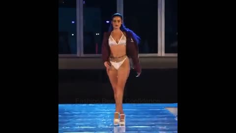 Bikini Fashion Show.#2