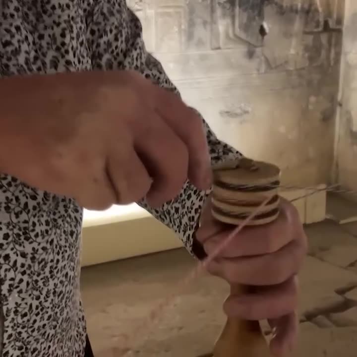 Interesting theory which shows how the Djed Pillar could have been used as a winch to move stone blocks