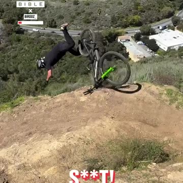 Off road biking fail 😲