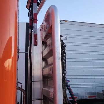 WELL SHIT #ourtruckinglife #truckdriver #reallifetruckers #truckdrivers #atruckerslife