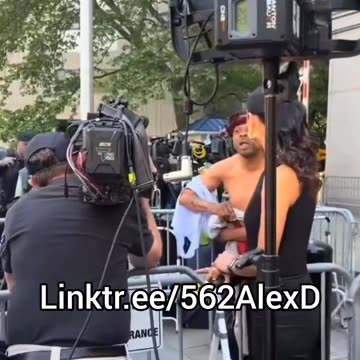 Shocking Confrontation Outside Diddy Trial: Reporter vs. Outburst