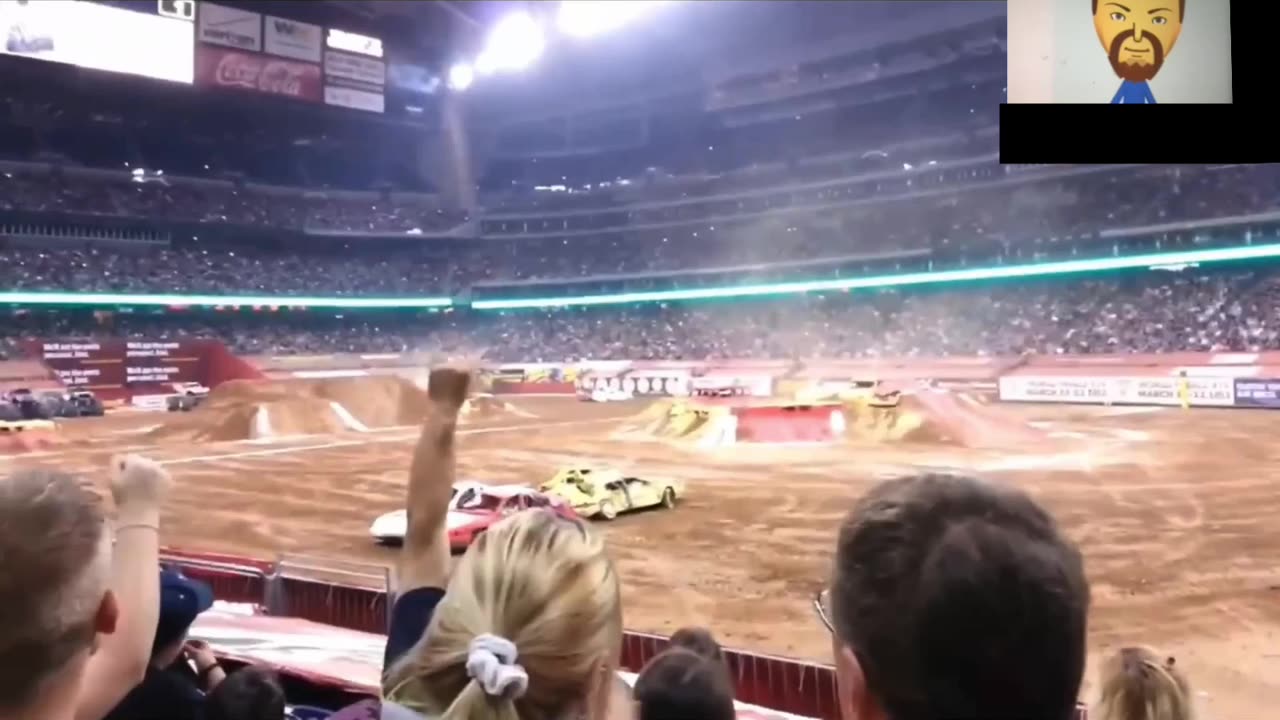 Monster Jam Madusa Compilation (REACTION)