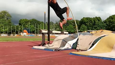 Pole vault