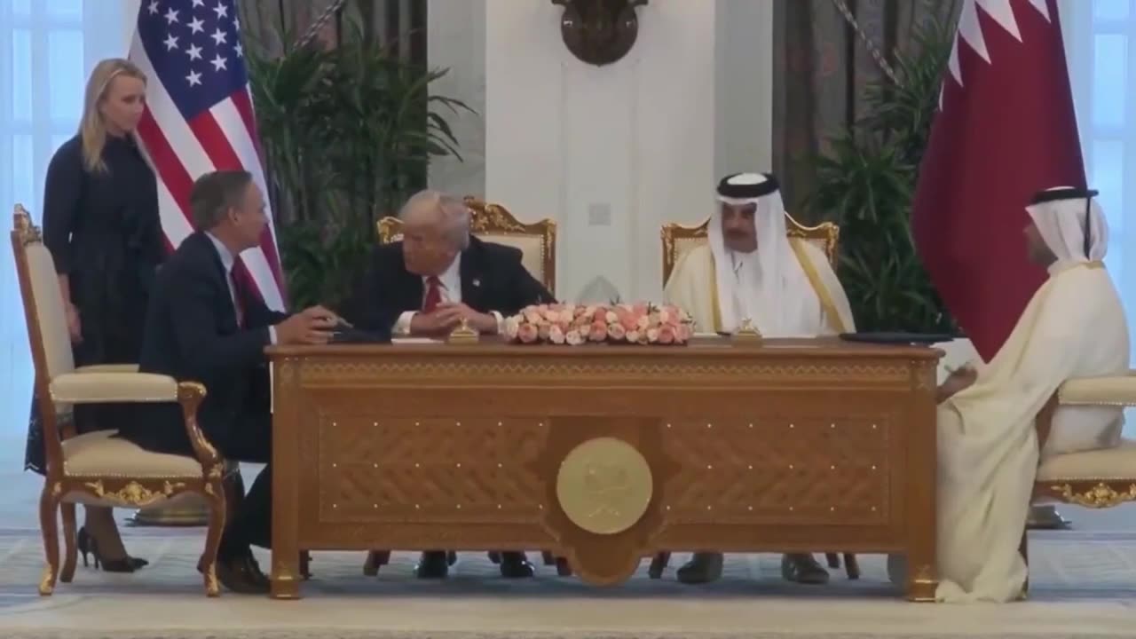 Qatar ký thỏa thuận với Boeing để mua 160 máy bay của Hoa Kỳ.