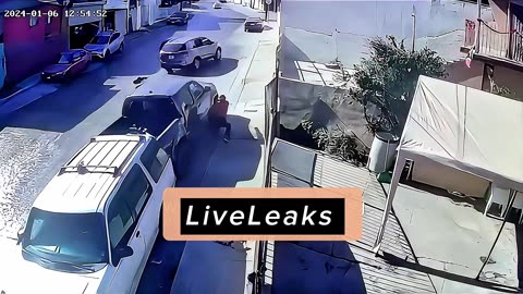 Brave Female Takes on Gunmen as Her Boyfriend Hides