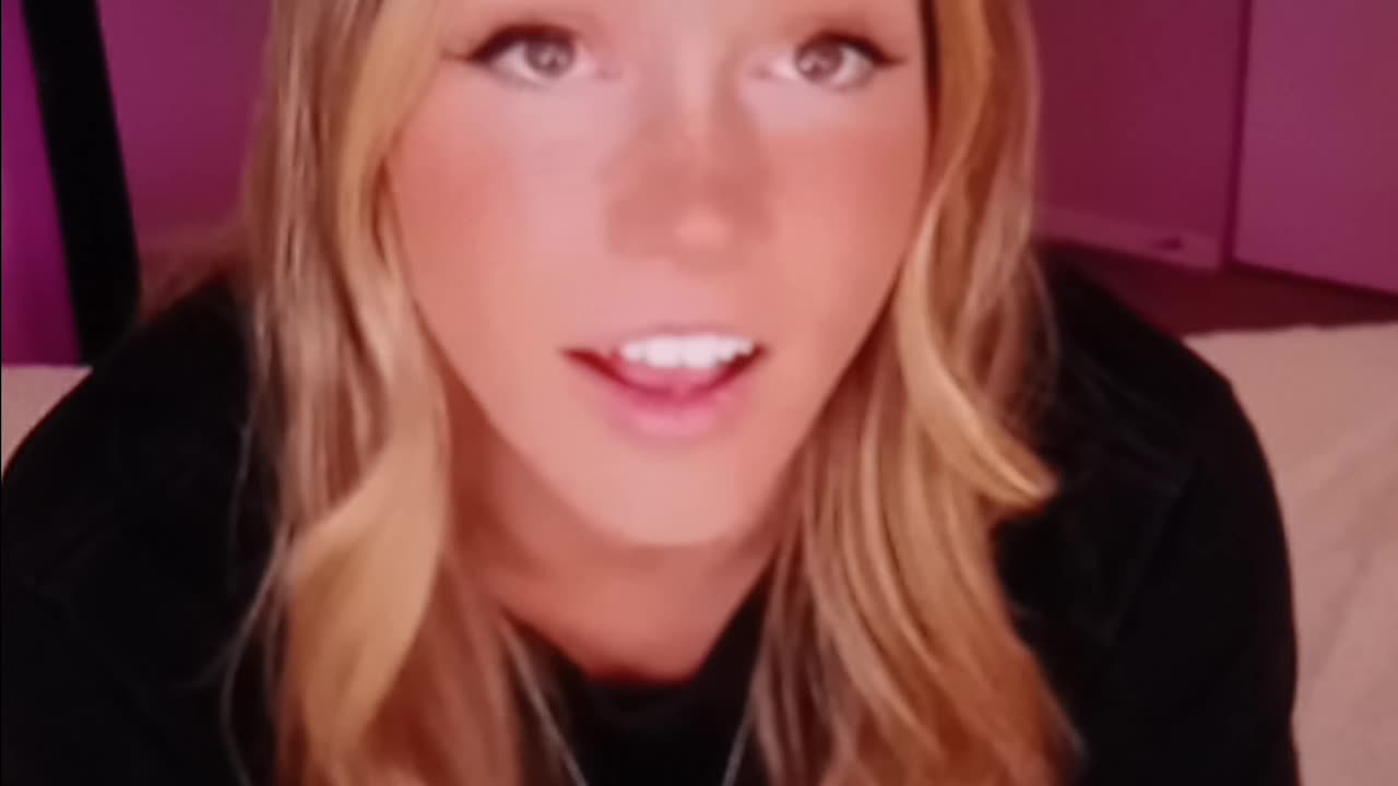 Big bank jiggle tease