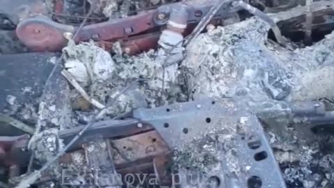 💀🔥 The aftermath of FPV drone hitting a Russian logistics transport with their dead soldiers.