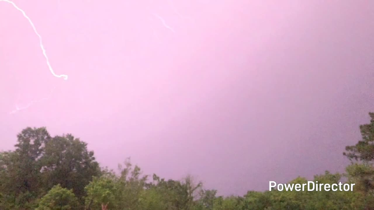 Lightning: 2 cameras same make model and 1 ai baby