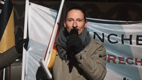 07.01.2026, München - Proteste gegen Merz-Koalition💥 - Auftaktkundgebung Odeonsplatz - für Frieden