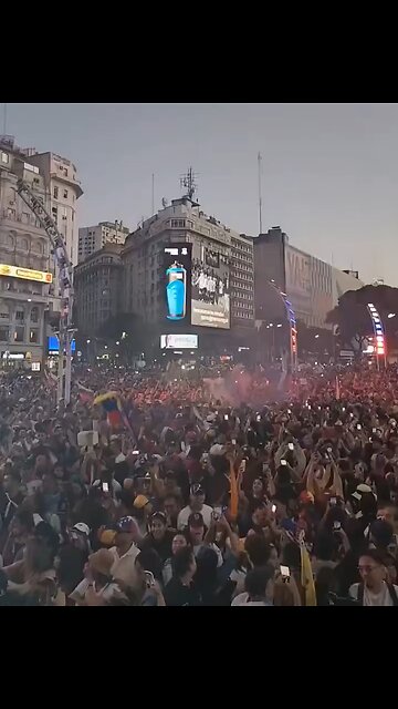 Tens of thousands of Venezuelans in different countries are celebrating Trump's victory over