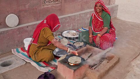 सूरह मुल्क उर्दू ट्रांसलेशन