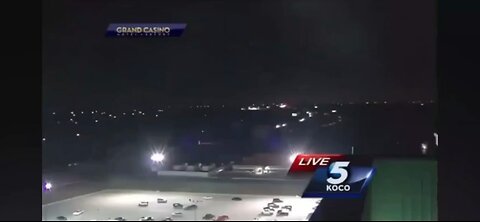 A cigar-shaped craft 🚀 zoomed across the sky on the nightly news