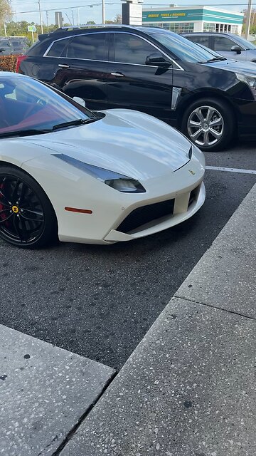 Ferrari 488 Spyder