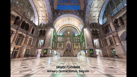 'GREASE' Flashmob at Antwerp Central Station, Belgium. 🕺💃🕺💃