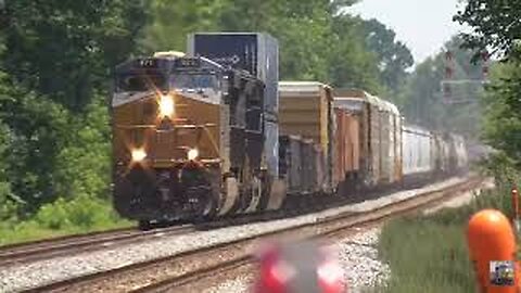 Sterling's July 4th Train Spectacle: A CSX Extravaganza