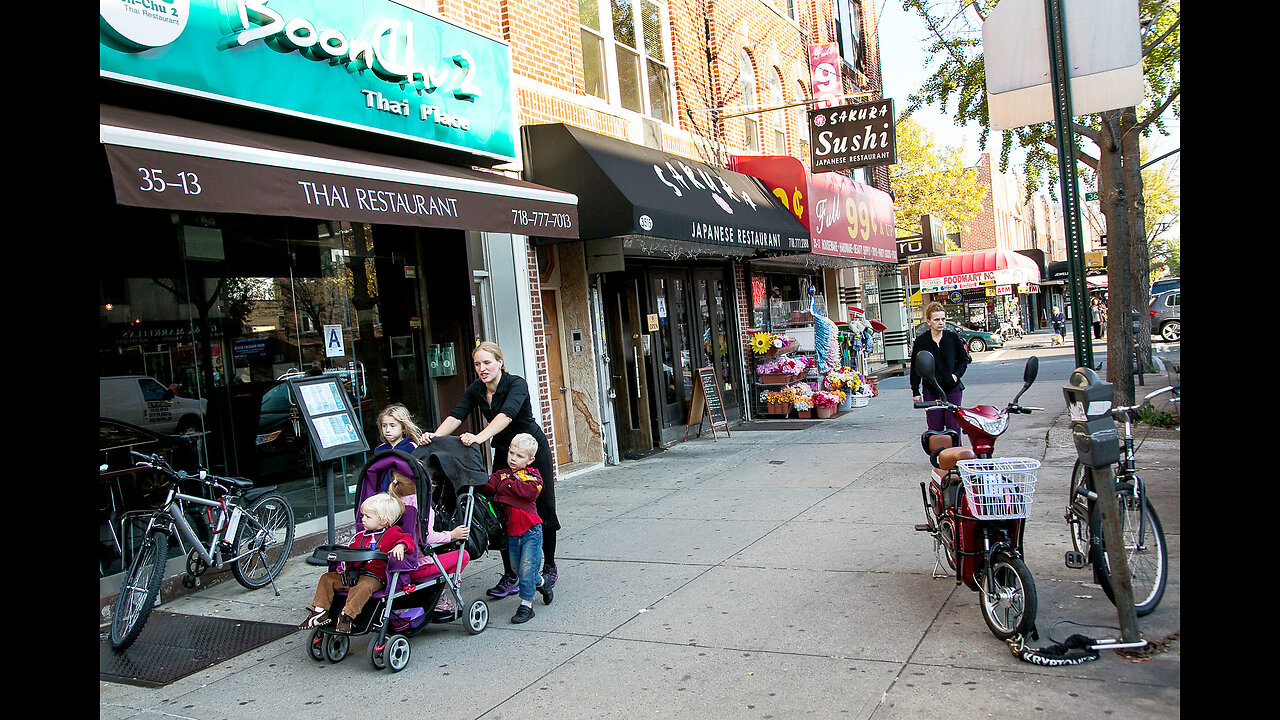 Astoria In Queens, NY Walking Tour