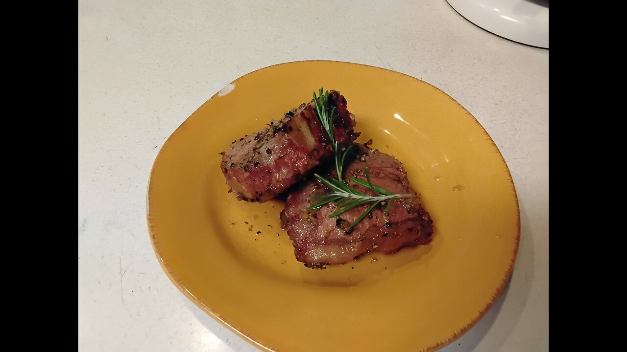 Greek Lamb Chops with Garlic & Rosemary