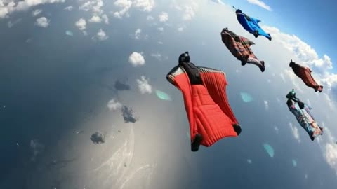 Thrilling Skydiving Adventure in the Bahamas – Aerial Views & Adrenaline Rush