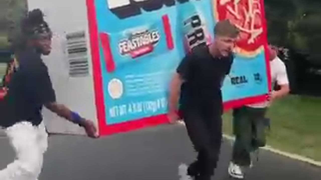 Mr Beast Lunchly