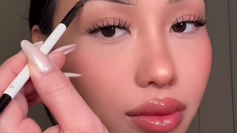 2016 vs 2025 brows #makeup #eyebrows