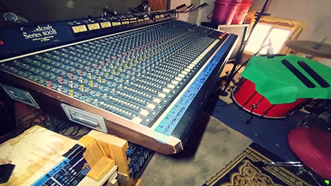 SOUNDCRAFT 800B RECORDING CONSOLE