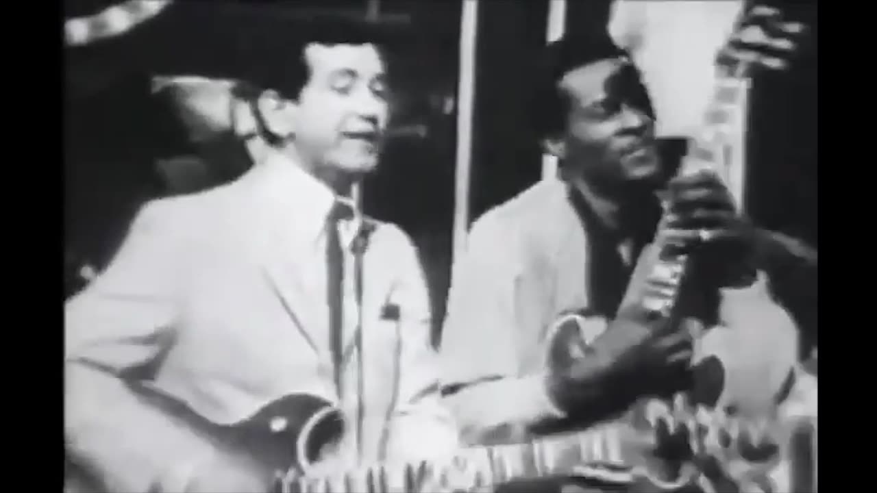 May 4, 1965 | NBC-TV’s “Hullabaloo,” Hosted by Trini Lopez