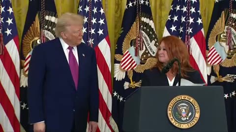 President Trump signs resolutions against California's electric vehicle mandates