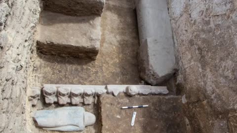 The Giant Egyptian Mummy Finger Discovery & Joe Rogan vs Zahi Hawass