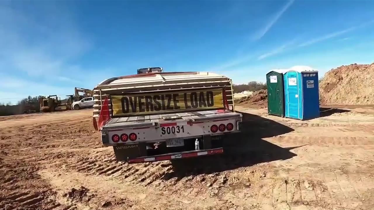 WATER CONTAINMENT WALLS #ourtruckinglife #truckdrivers #truckerlove #truckdriver #reallifetruckers