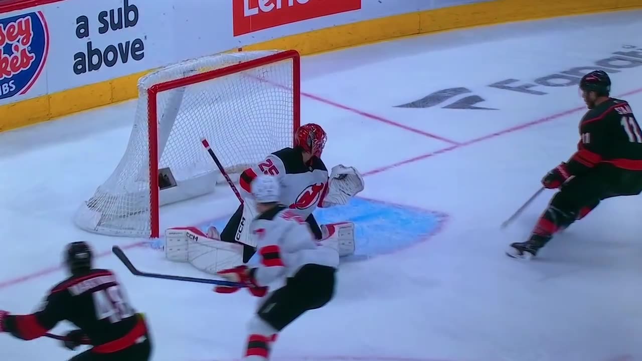 Hurricanes LW #48 Jordan Martinook SH🥅(1)🏒Snap-Shot Goal