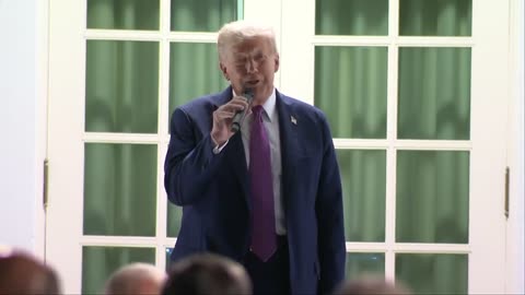 Trump hosts Members of Congress at the newly-renovated Rose Garden