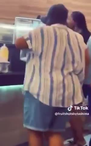 Negro Sheboon Steals From Tip Jar At Chinese Restaurant