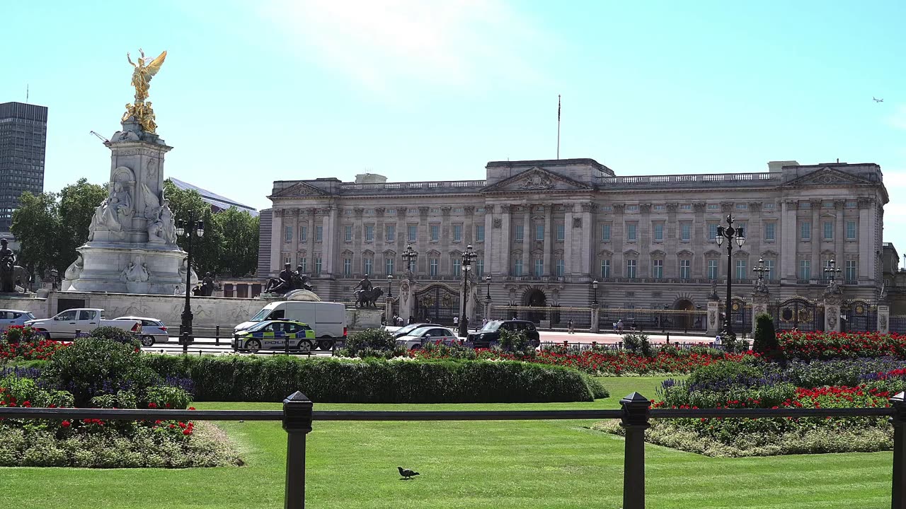 ロスチャイルド家と英国王室の解説