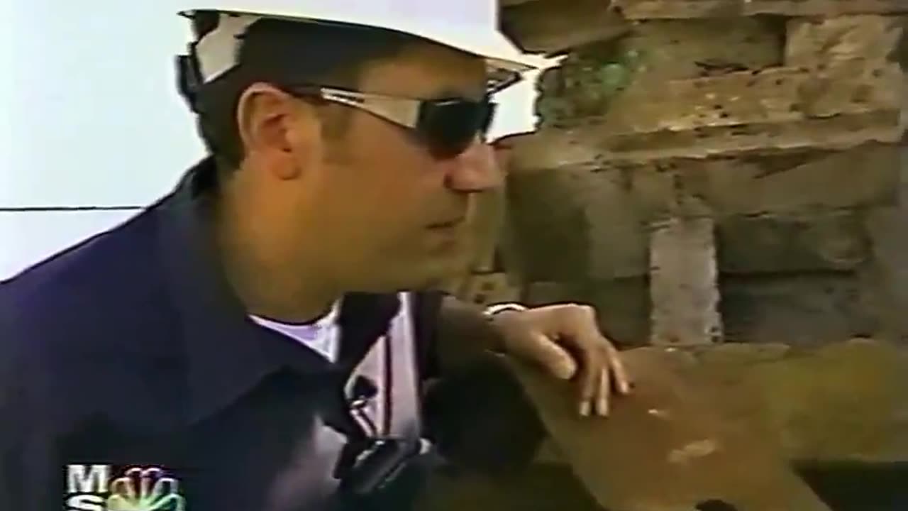 What Twisted Twin Tower Steel Like This?
