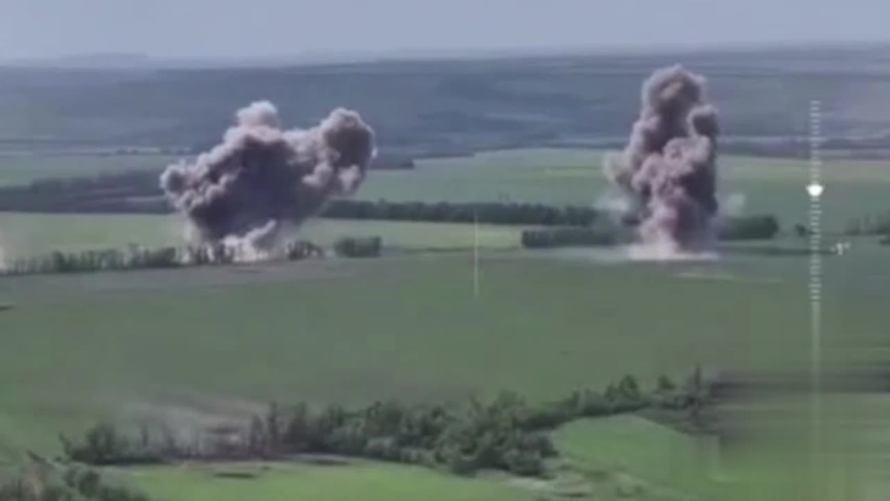 Russian Air Force Pounds Ukrainian Defenses Near Vолодимирка With Impunity