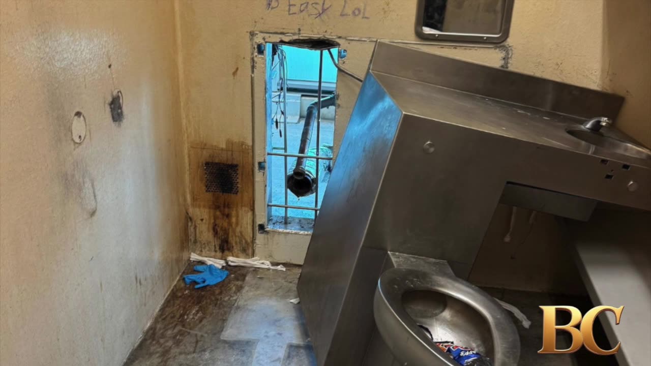 9 men at large after escape from New Orleans jail including 4 charged with murder