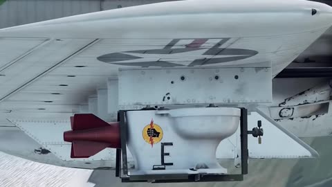 Interesting bombs in War Thunder