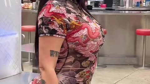 💯🔥😍 She Said She Isn't Sitting 🍑👀