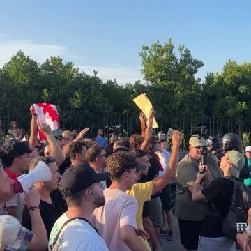 🚨BREAKING: Thousands of anti-migration protesters flood Madrid after a migrant..