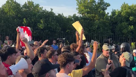 🚨BREAKING: Thousands of anti-migration protesters flood Madrid after a migrant..