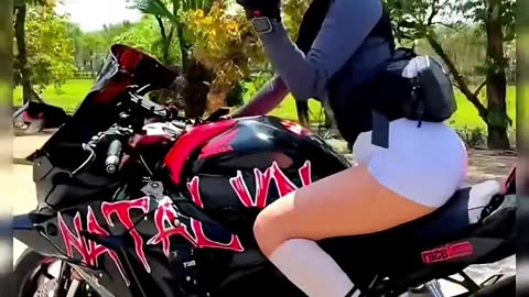 Hot Sexy Bike Girl