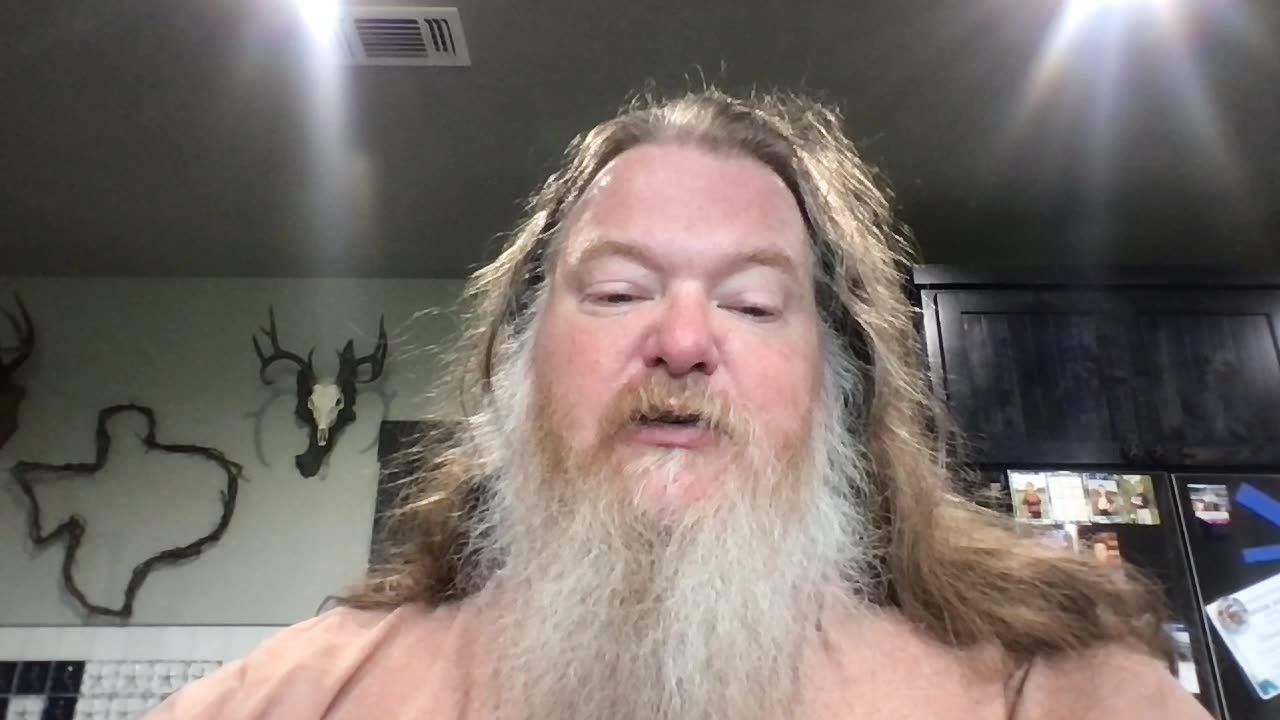 MAKE GOD YOUR FOCAL POINT as you move through this day. - HEBREWS 12 : 2, PSALM 102 : 27