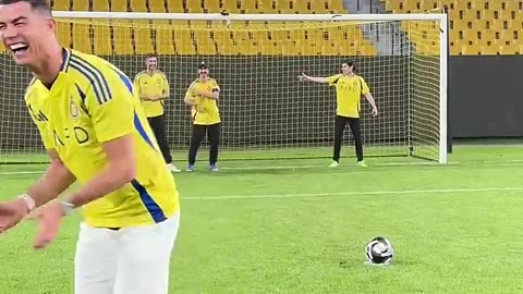 Ronaldo and Mr Beast's thrilling match: Can they stop Cristiano's shots?