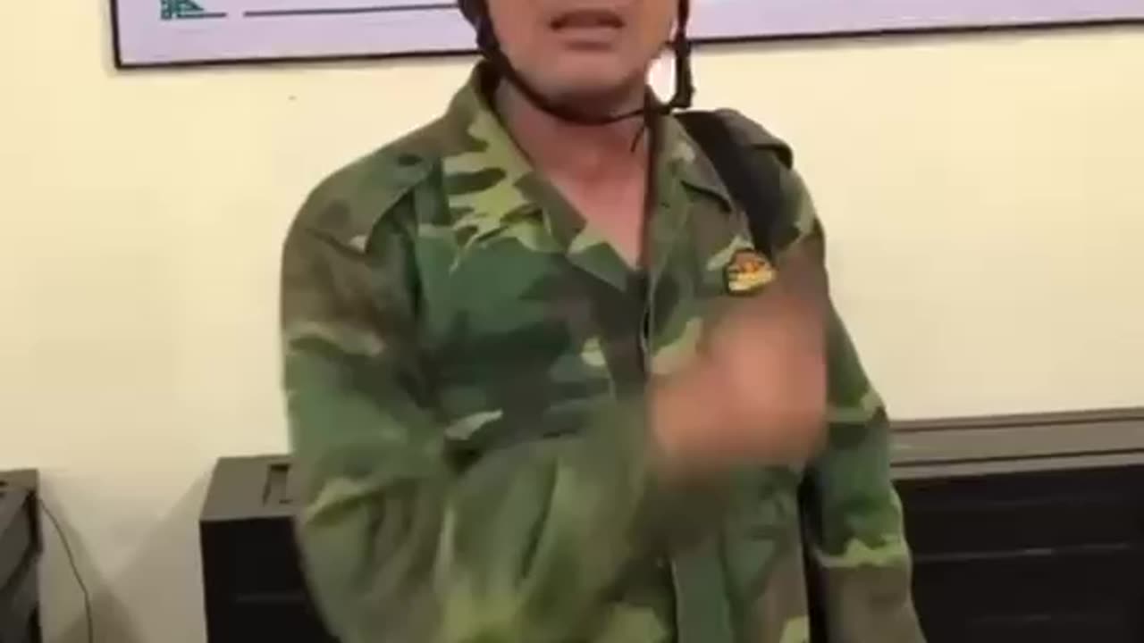 LẠI TOAANF LÃO THÀNH CÁCH MỆNH