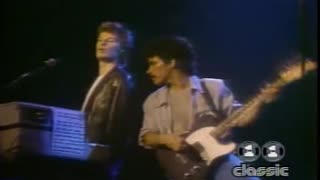 Daryl Hall & John Oates - She's Gone