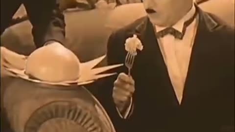 Charliechaplin - Charlie Thinks It's His cake 🍞😂 7 day funny🎬✨❤️ ⏰