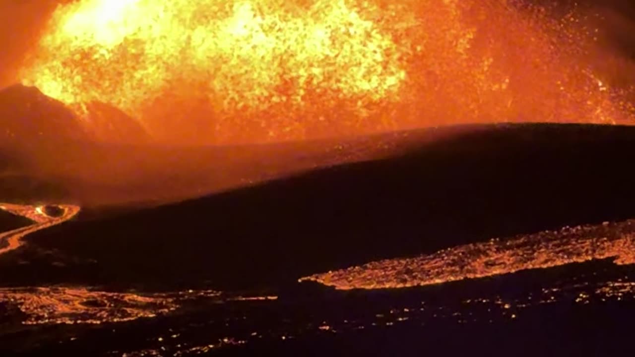 Slow Motion Lava Rainbow From Kilauea Volcano